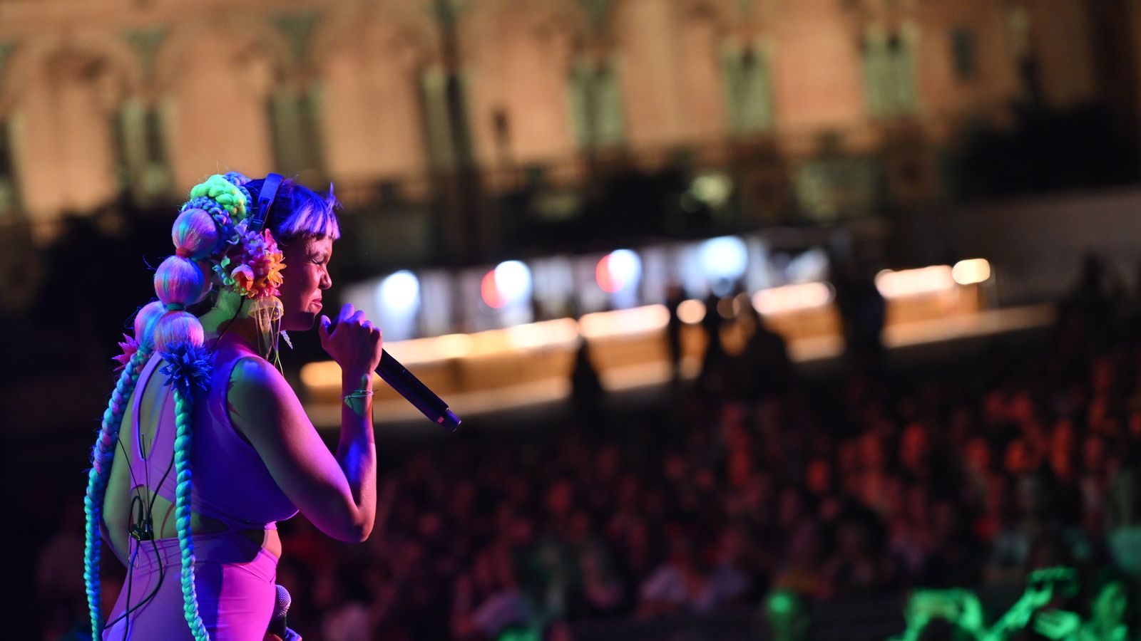 Julieta Venegas compartió noche con Bomba Estéreo.