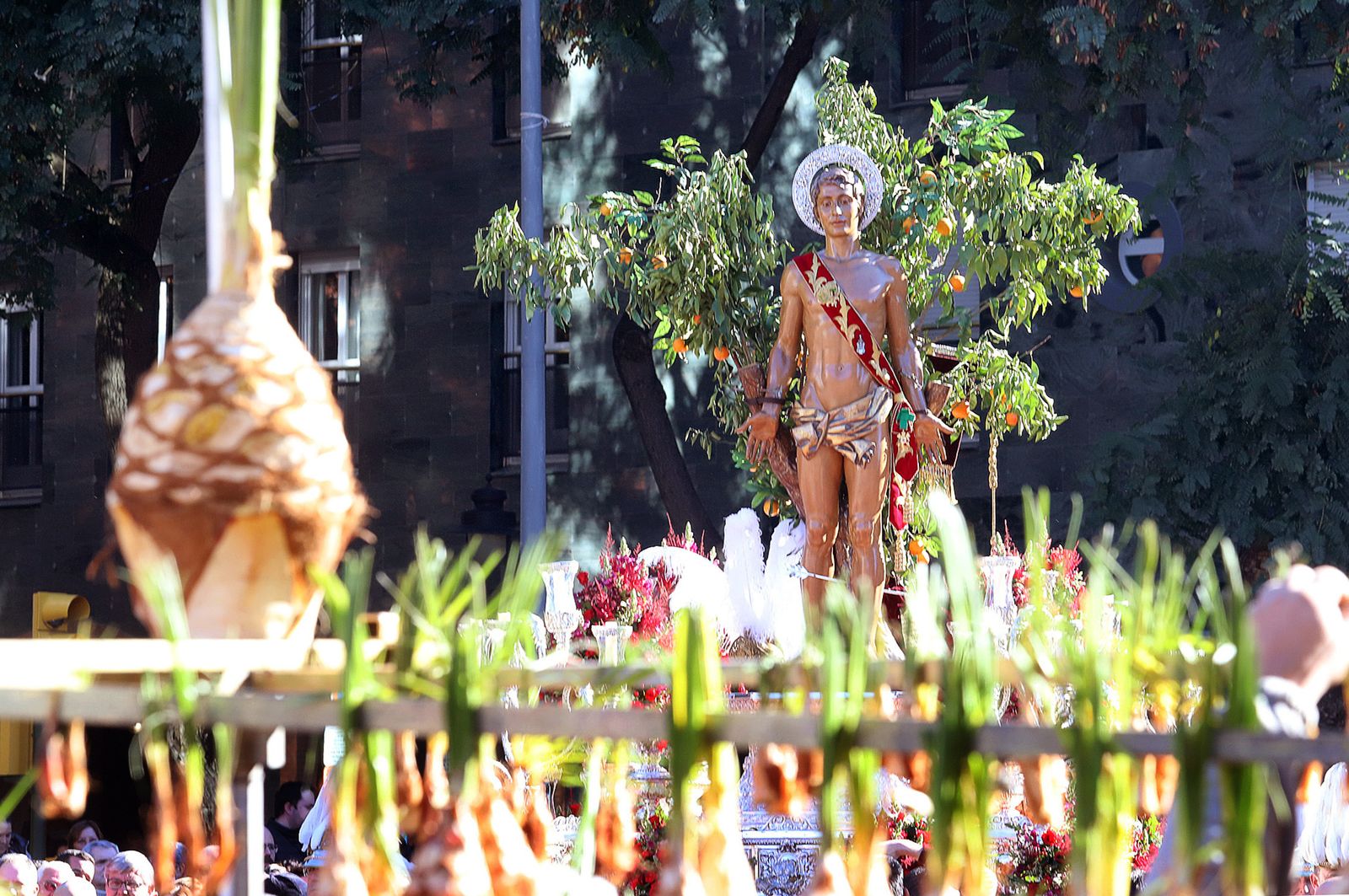 Imágenes de la procesión de San Sebastián en Huelva