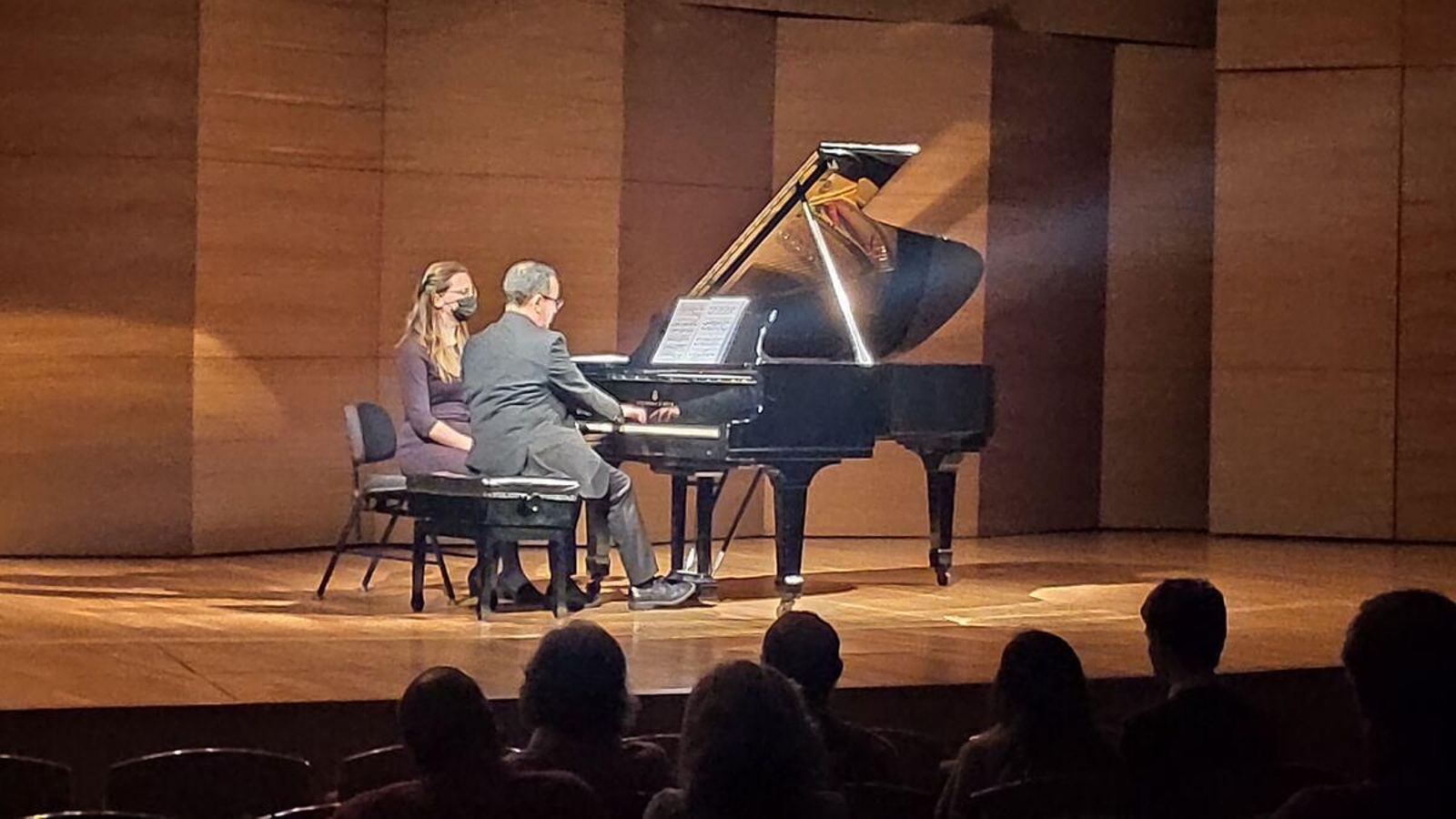 Ignacio Torner en su anterior entrega de la obra para piano de Castillo.