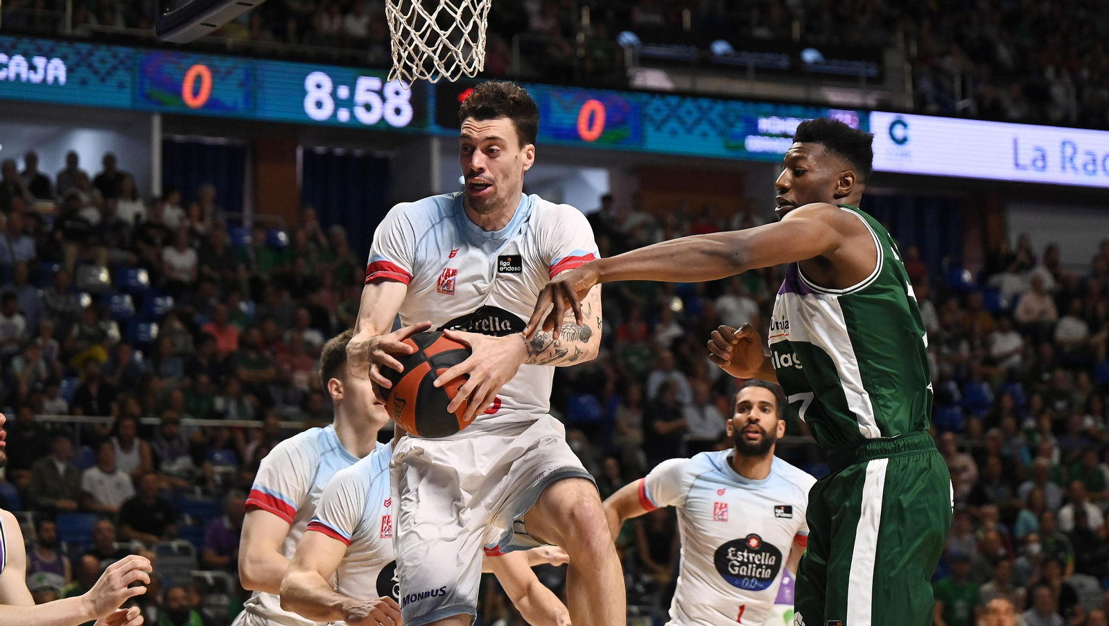 El Unicaja-Obradoiro, en fotos