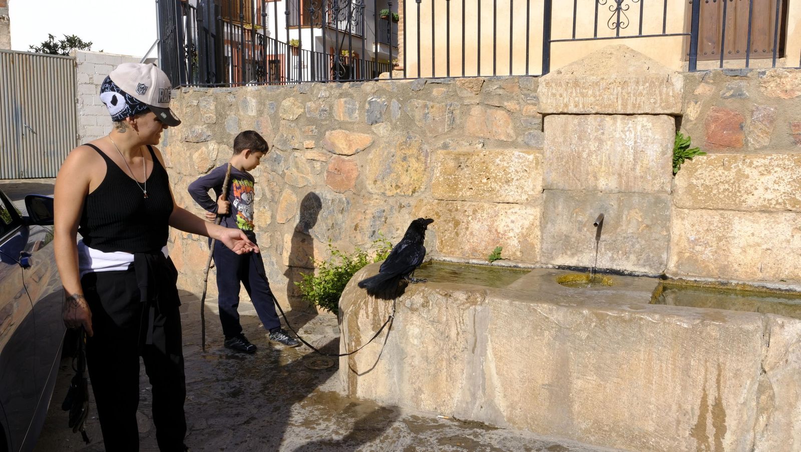 Limpieza y senderismo por la Alpujarra, en imágenes