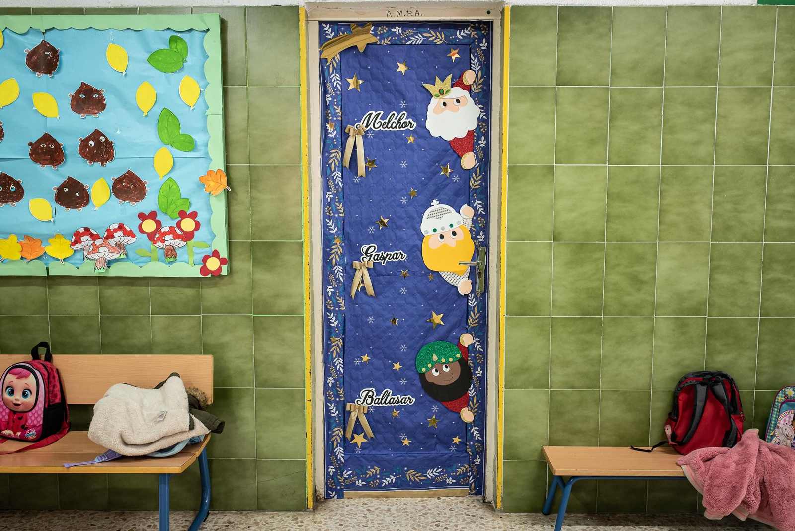 Imágenes de la decoración navideña del Colegio Tartessos