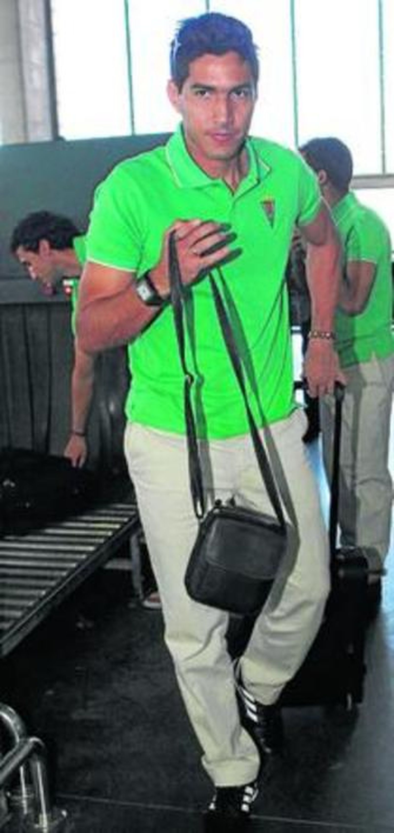 Arias pasa el control del AVE el pasado sábado.