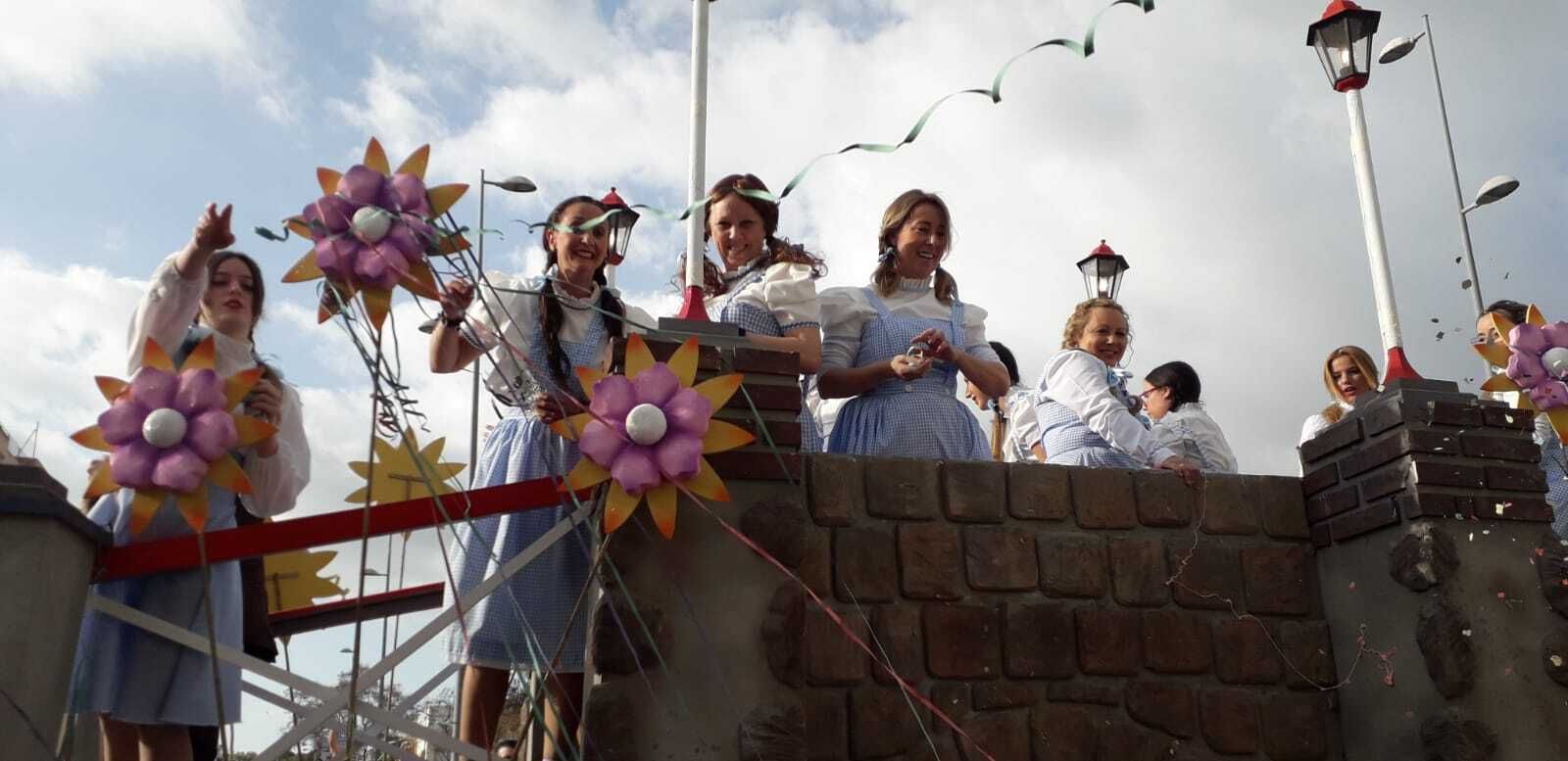 La cabalgata de Carnaval de El Puerto, en imágenes
