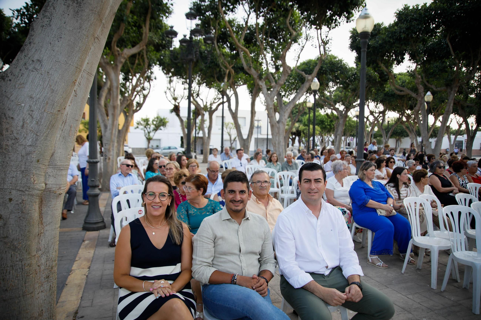 Ofrenda floral y misa durante la última jornada de las fiestas de Campohermoso Ofrenda floral y misa durante la última jornada de las fiestas de Campohermoso