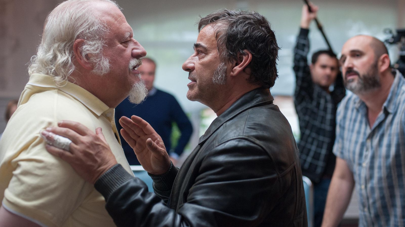 Juan Echanove y Eduard Fernández en una escena de la serie.