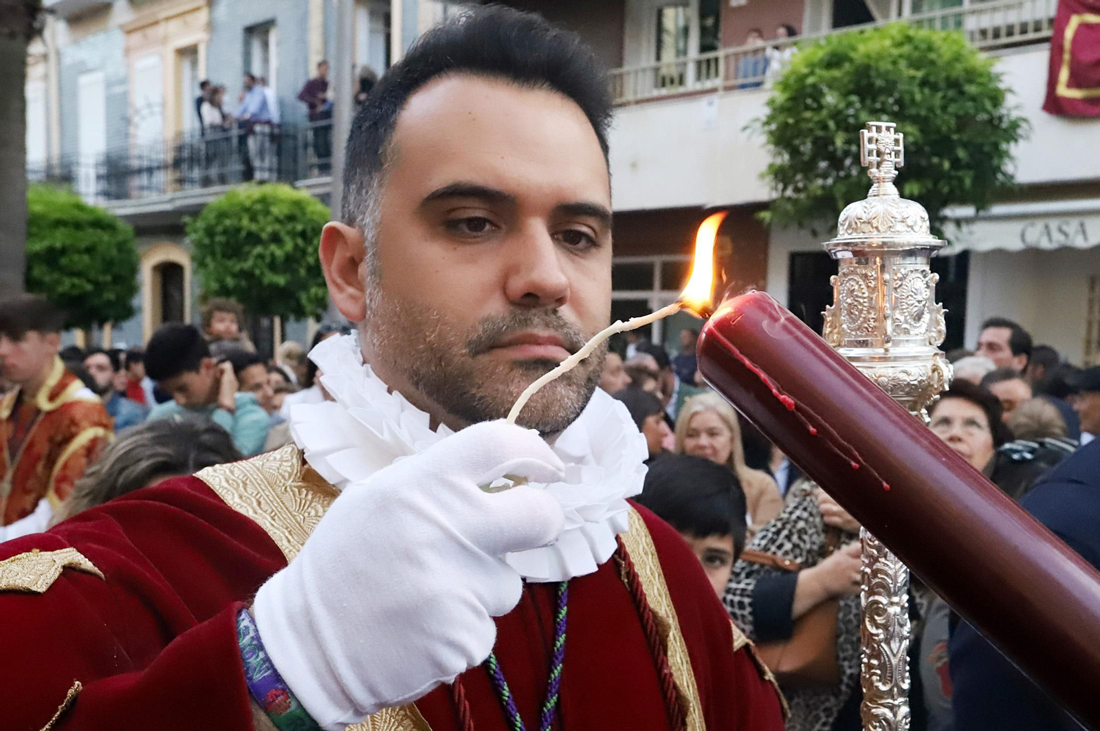 Imágenes de la procesión de Pasión en Huelva