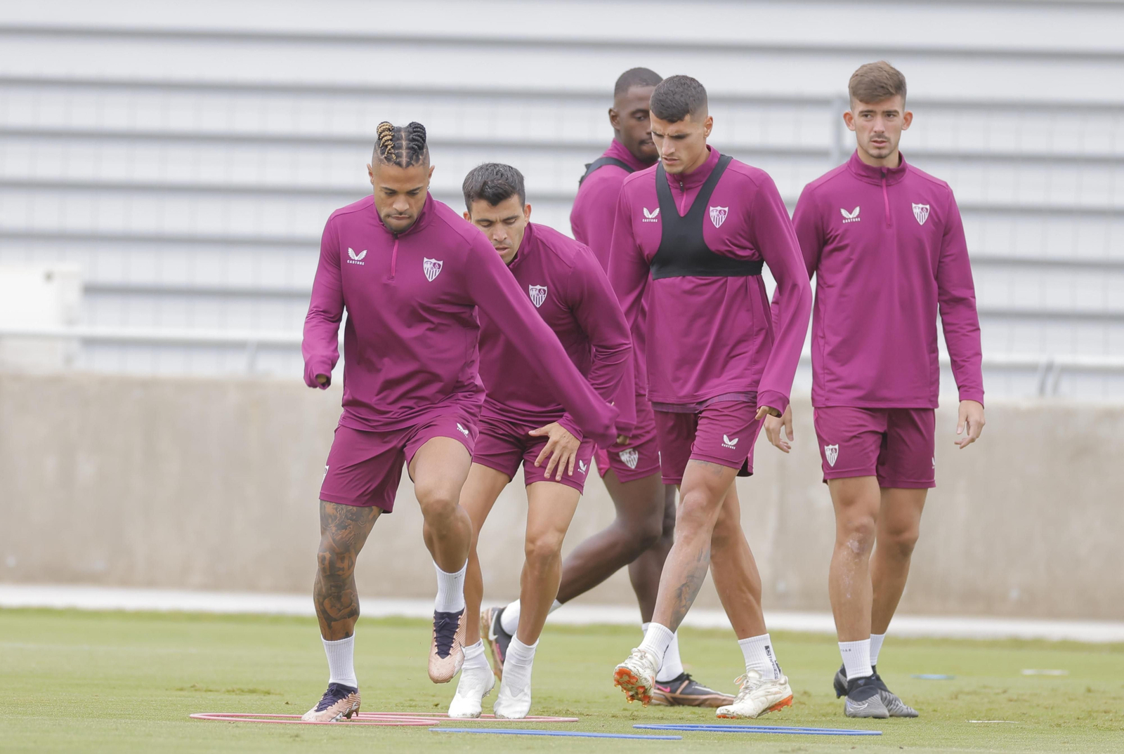 Mariano, ante Acuña, Lamela, Soumaré y Kike Salas.