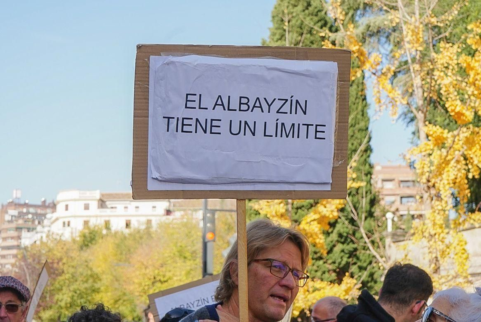 Todas las imágenes de la manifestación de Granada contra el "negocio de la vivienda"