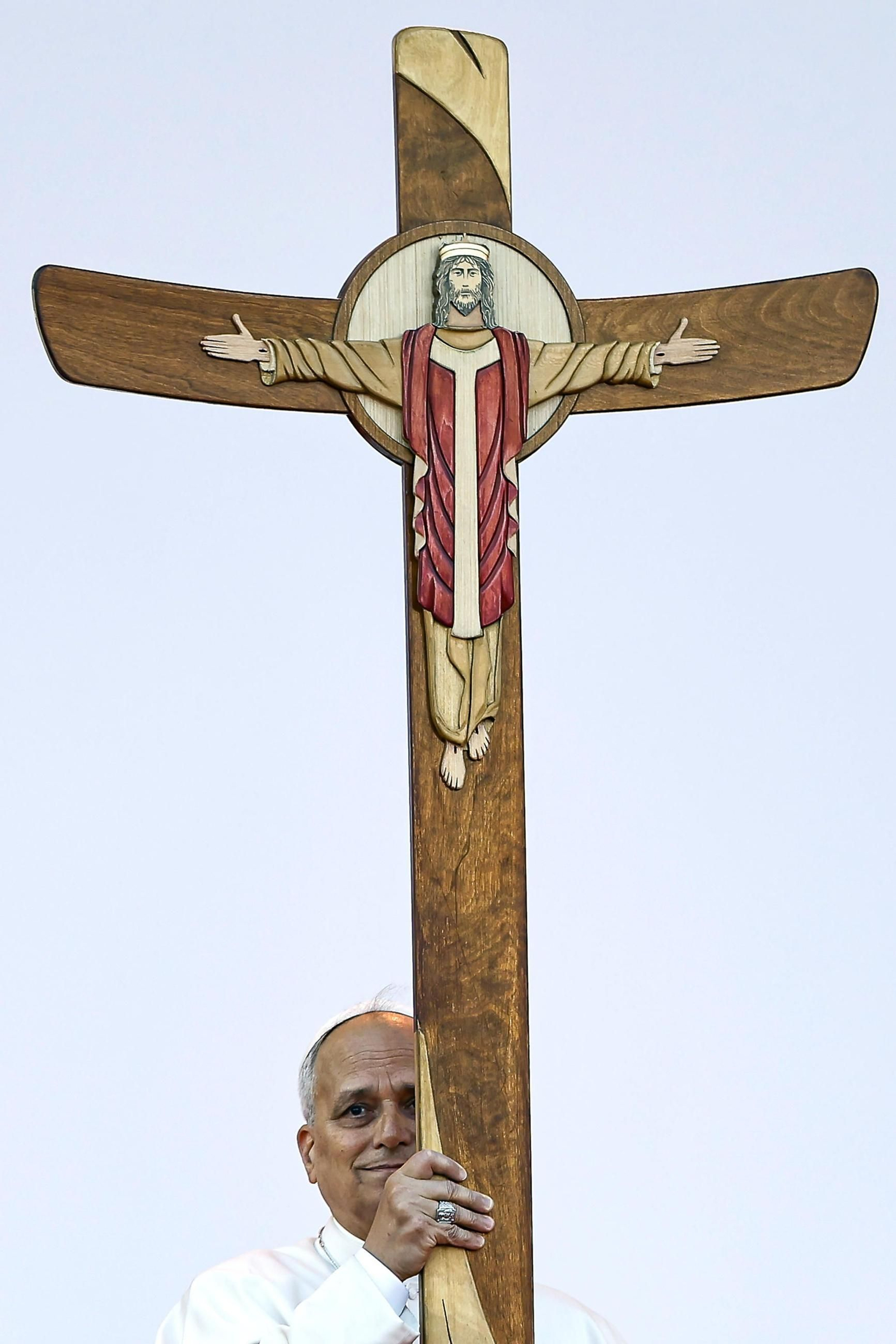 Pope Leo XIV celebrat (14131221).jpg