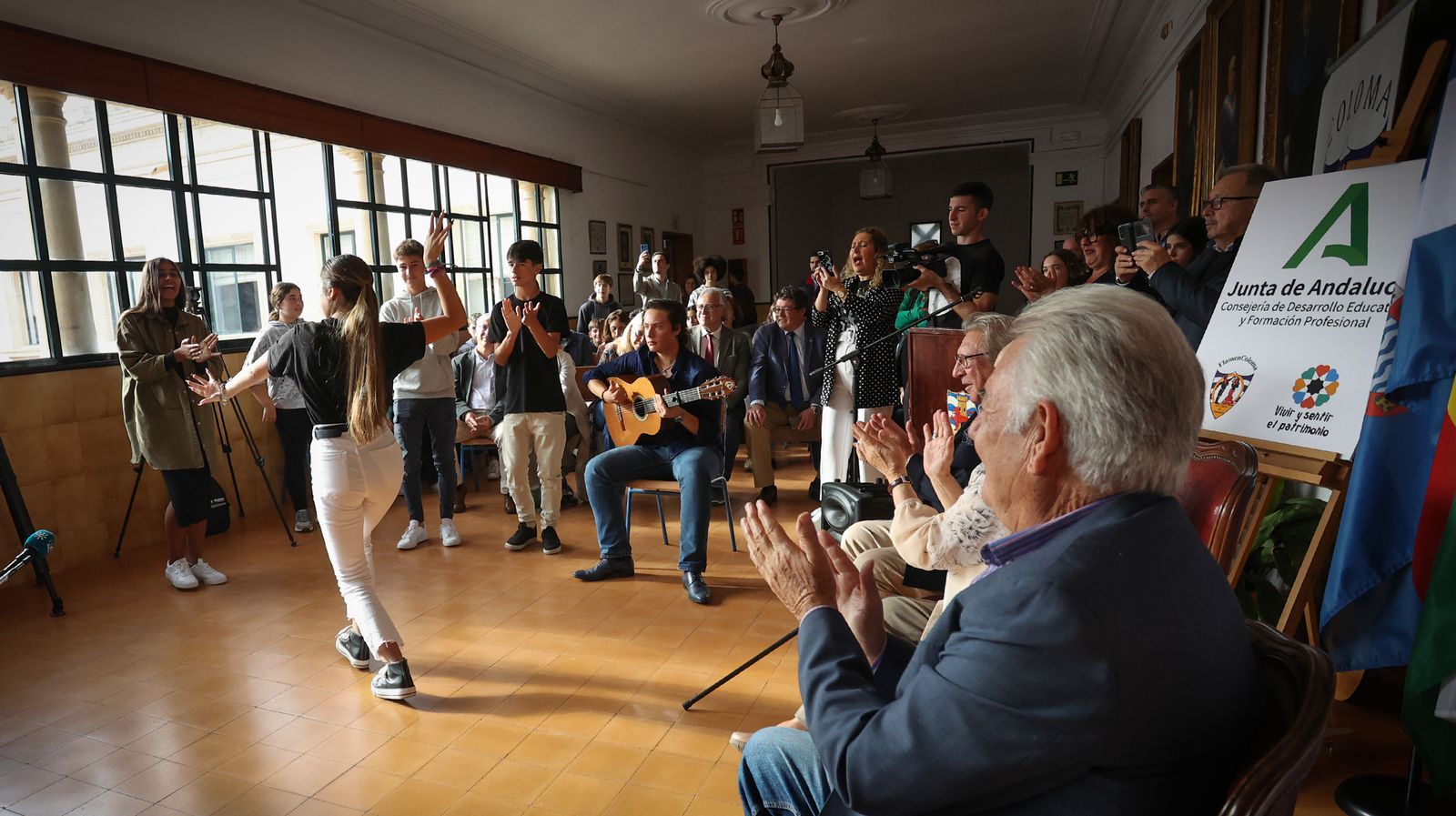 El Gómez, El Carbonero y Angelita Gómez en el taller generacional Flamen Coloma