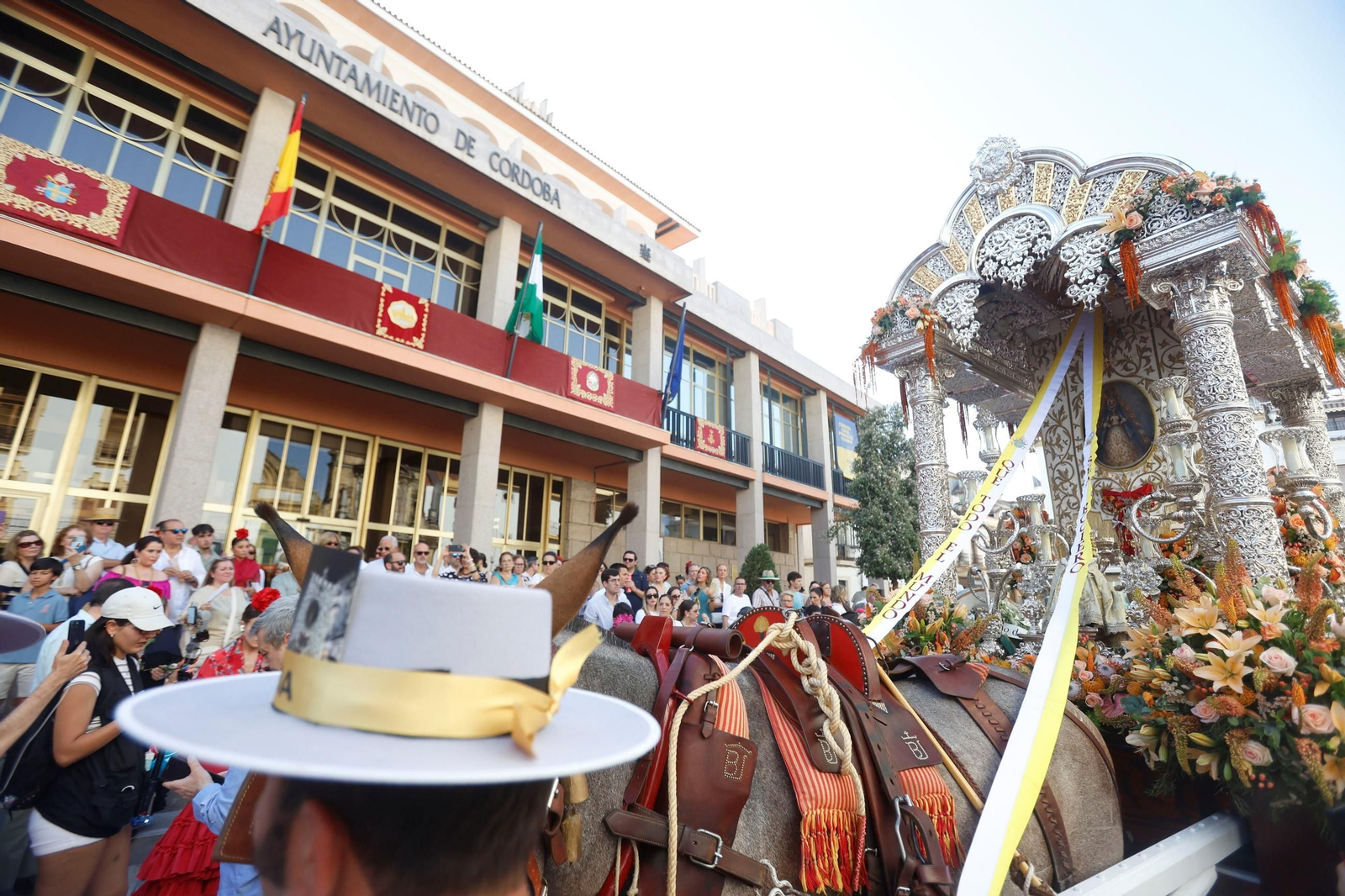La salida de la Hermandad del Rocío de Córdoba