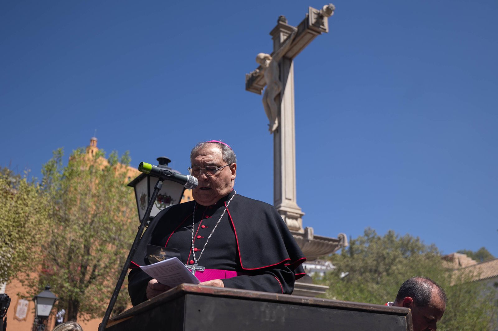 Las imágenes de un Viernes Santo en el Campo del Príncipe