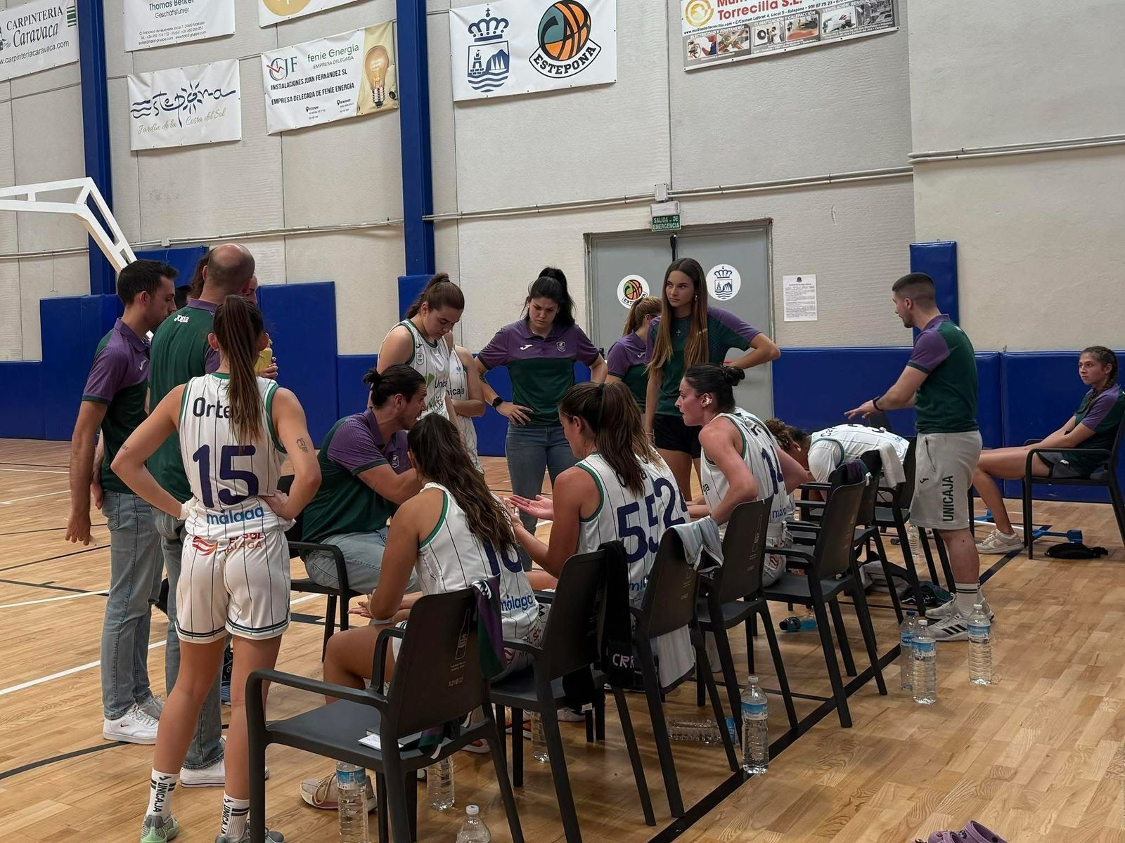 El Unicaja Mijas, durante el derbi malagueño.