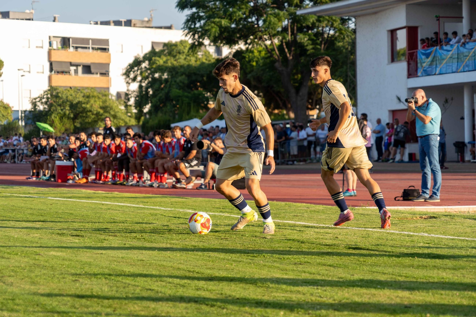Imágenes del XXXIX Memorial Manuel González Rodríguez entre el Recreativo de Huelva - Sevilla Atlético