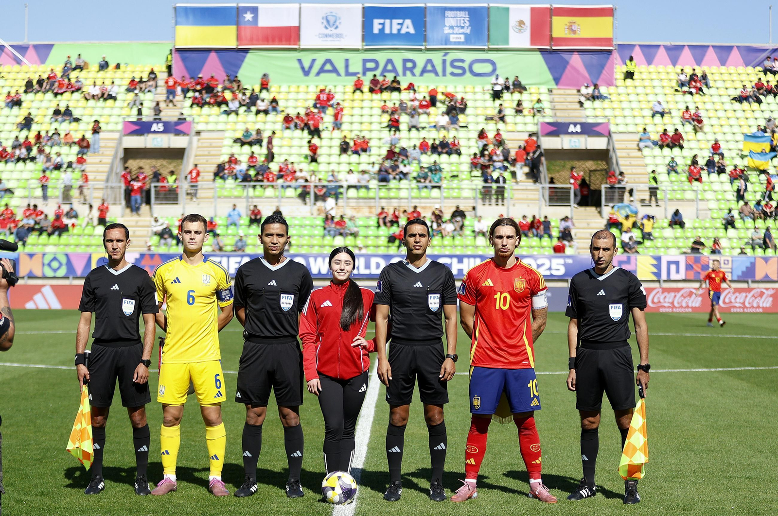 Las mejores fotos del Ucrania-España sub 20