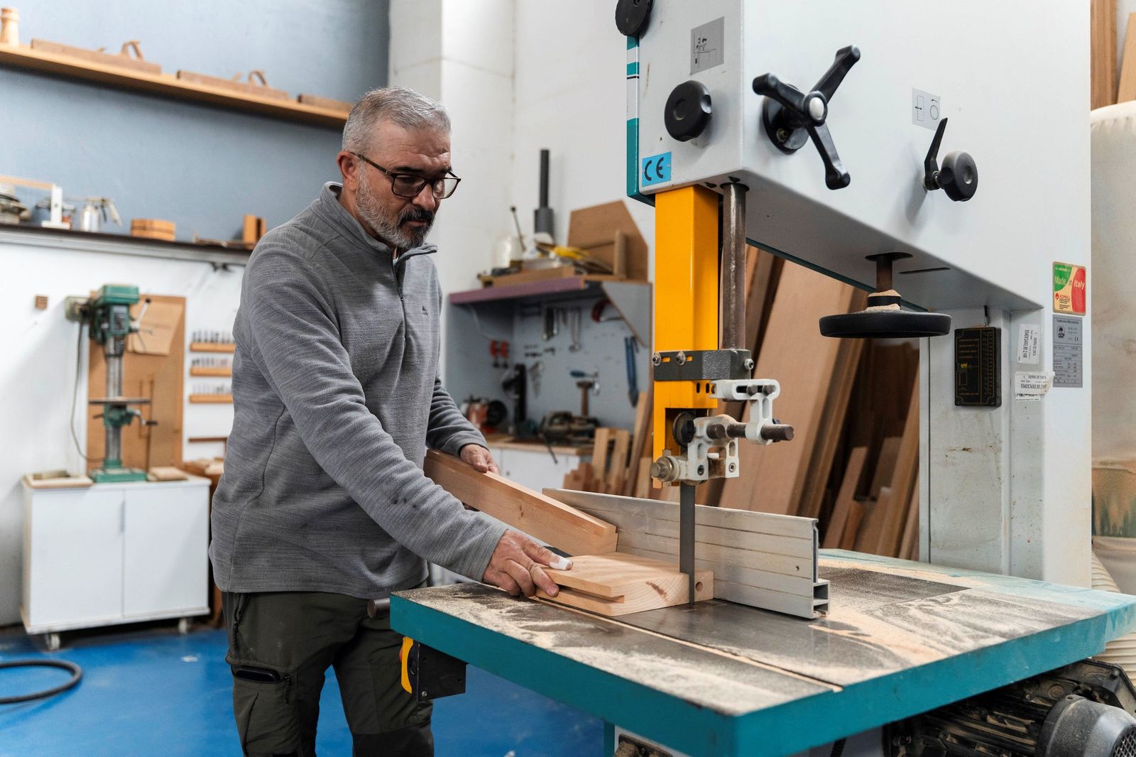 Carpinterías, un negocio tradicional que busca savia nueva, en imágenes