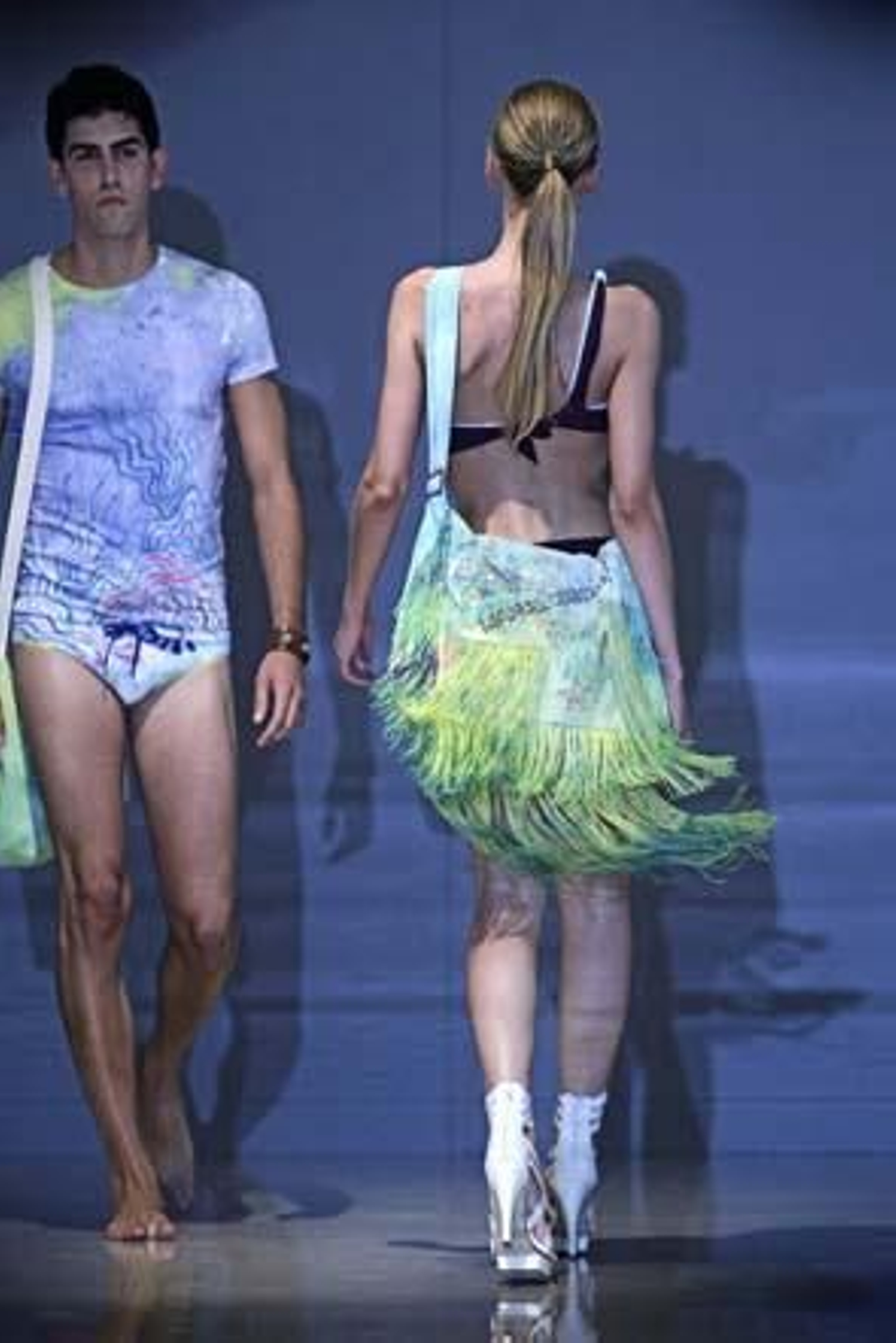 La apuesta Escuela de Color inauguró los desfiles de South 36.32N enmarcados en el bloque Jóvenes Diseñadores

Foto: Julio Gonzalez