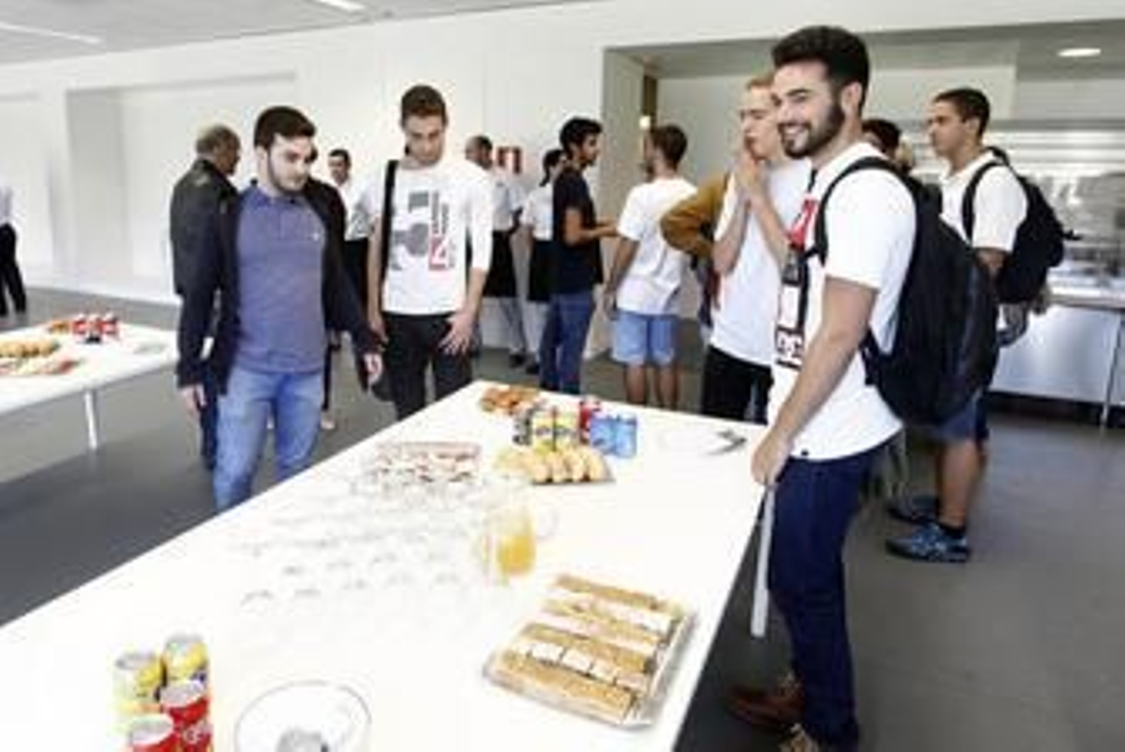 Una de las salas del comedor.