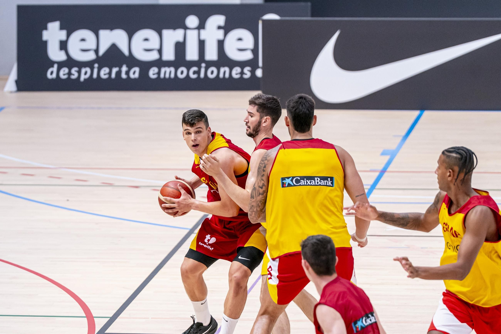 España acaba su trabajo en Madrid antes de venir a Málaga