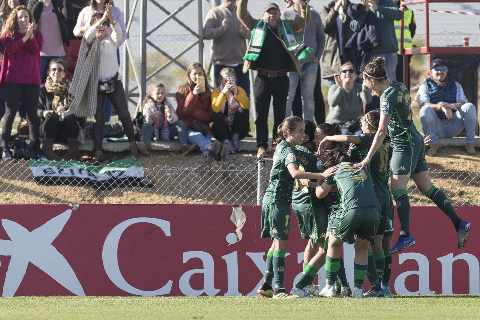 Las imágenes del derbi femenino Sevilla-Betis