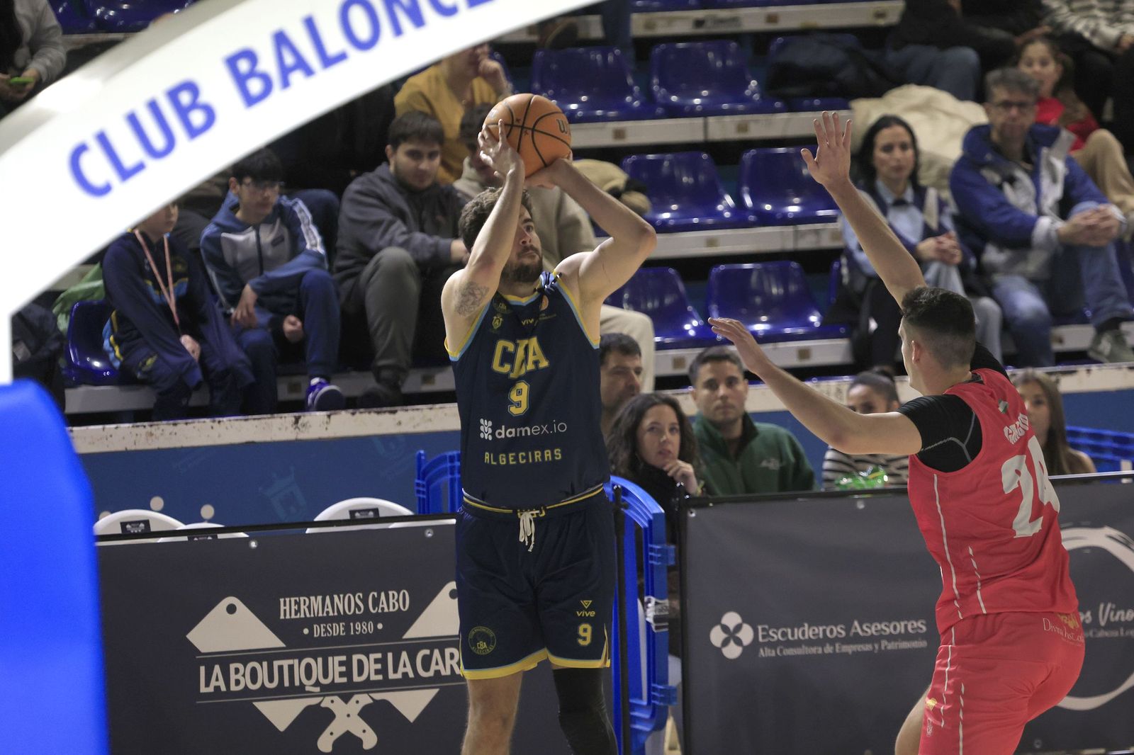 Las fotos del Club Baloncesto Algeciras - CB Almería de Tercera FEB