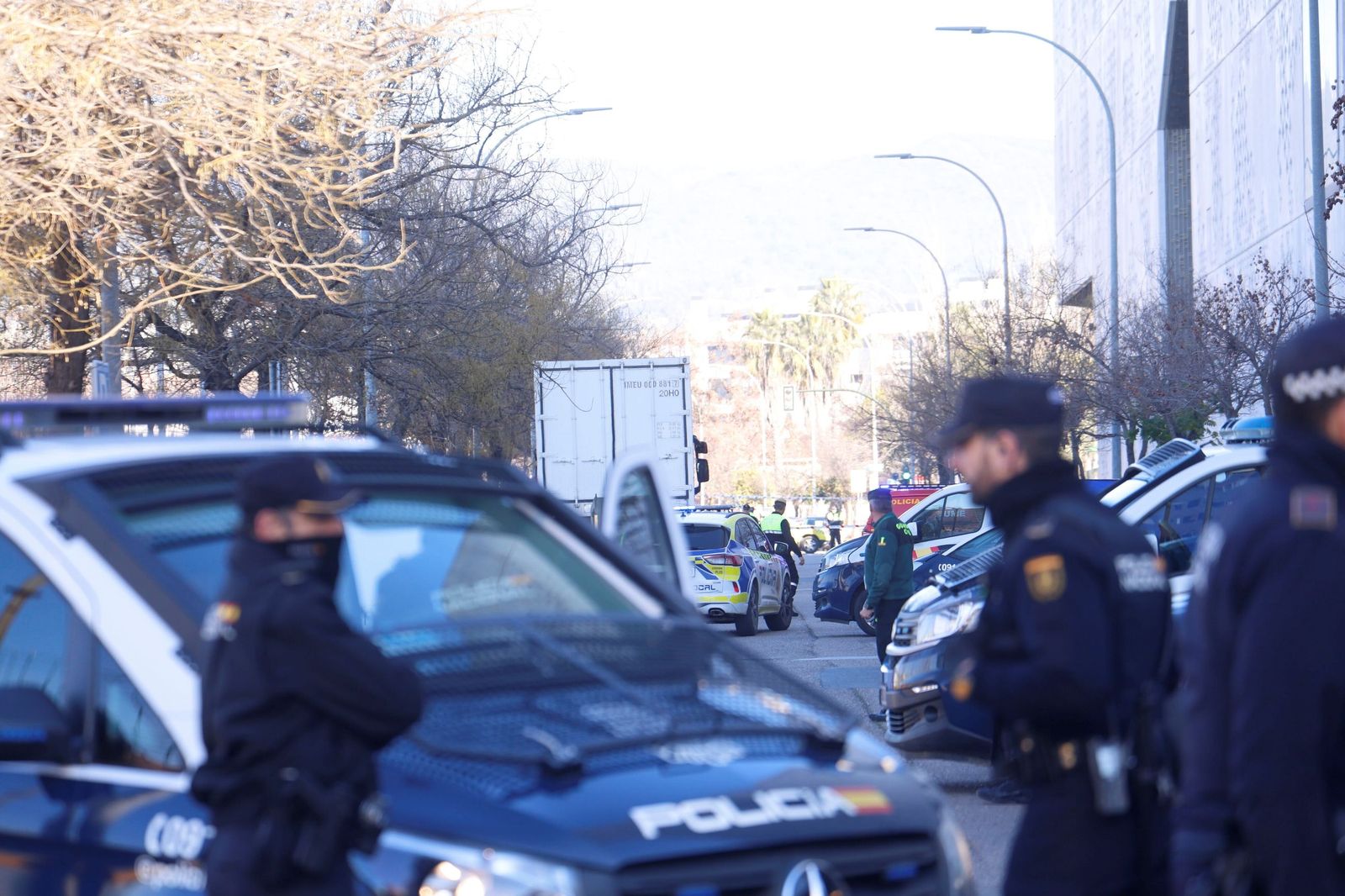 El Instituto de Medicina Legal de Córdoba recibe los primeros cuerpos del accidente de Adamuz