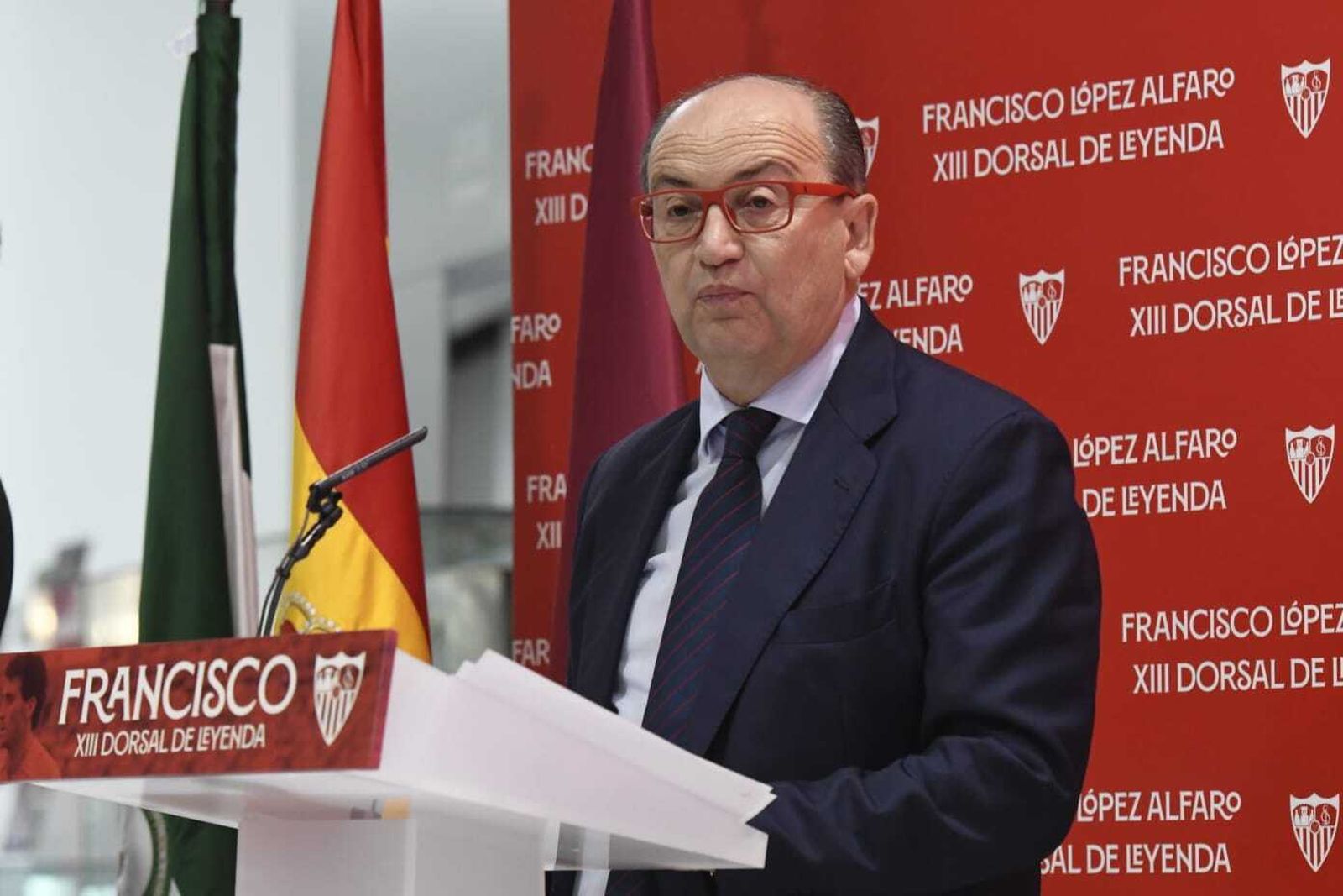 Las imágenes del Dorsal de Leyenda del Sevilla a Francisco