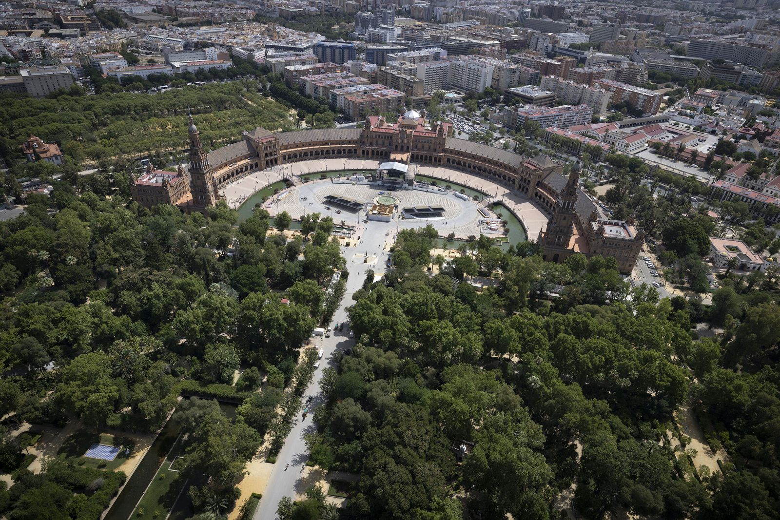 Sevilla desde el helicóptero de la Policía Nacional