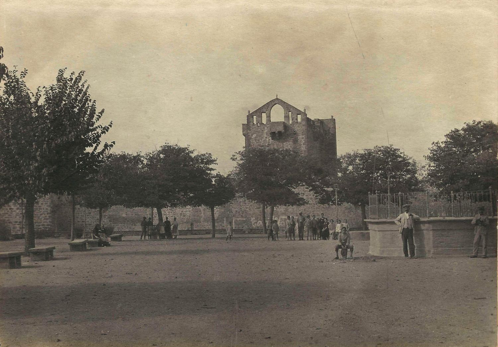Paseo del Ejido, Lopera. Año 1922