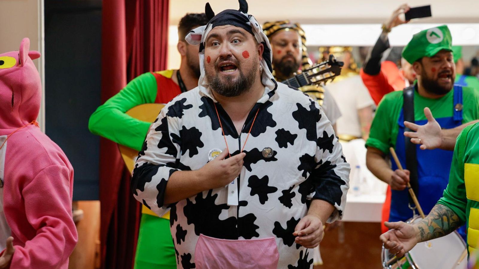 Búscate entre las mejores imágenes de la primera sesión de semifinales del COAC 2025