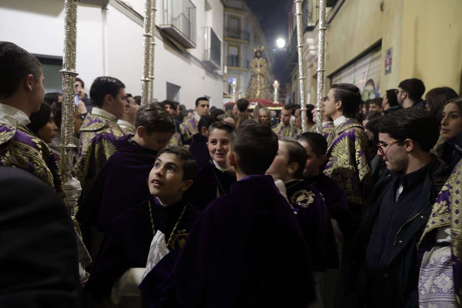 Imágenes del Vía Crucis del Señor de la Sentencia de la Macarena