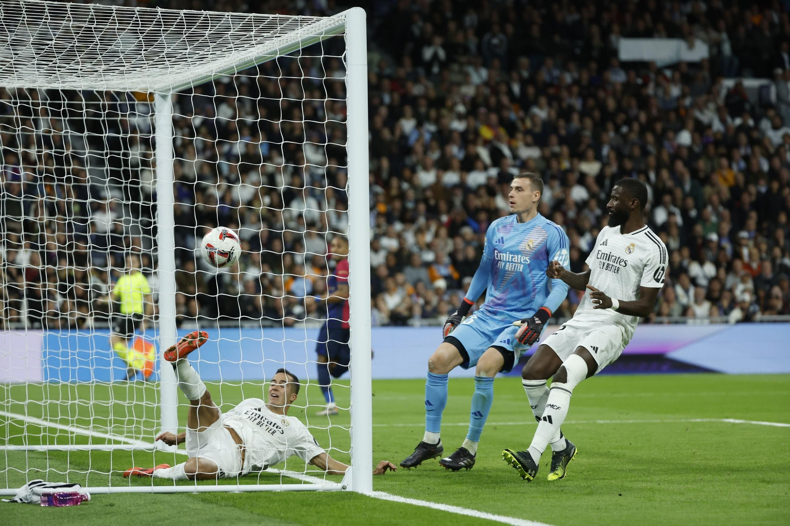 La prolongación del Real Madrid-Barcelona: todas las fotos