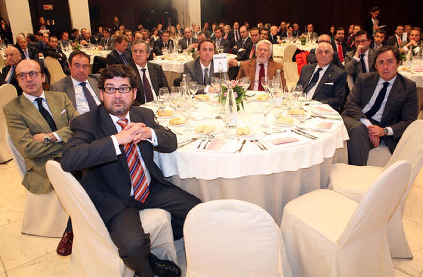 Jacinto Mañas, Luis González Ruano, Tomás Valiente, Juan María Sáenz de Buruaga, Antonio Milla, Francisco Ballester, Juan Ramón Guillén y Ricardo Pumar.

Foto: Victoria Hidalgo y Juan Carlos Muñoz