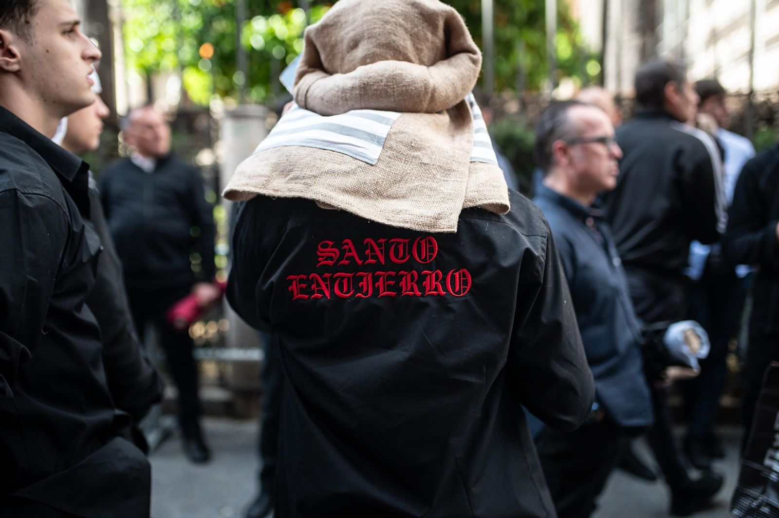 La Hermandad del Santo Entierro en la Semana Santa de Sevilla 2025