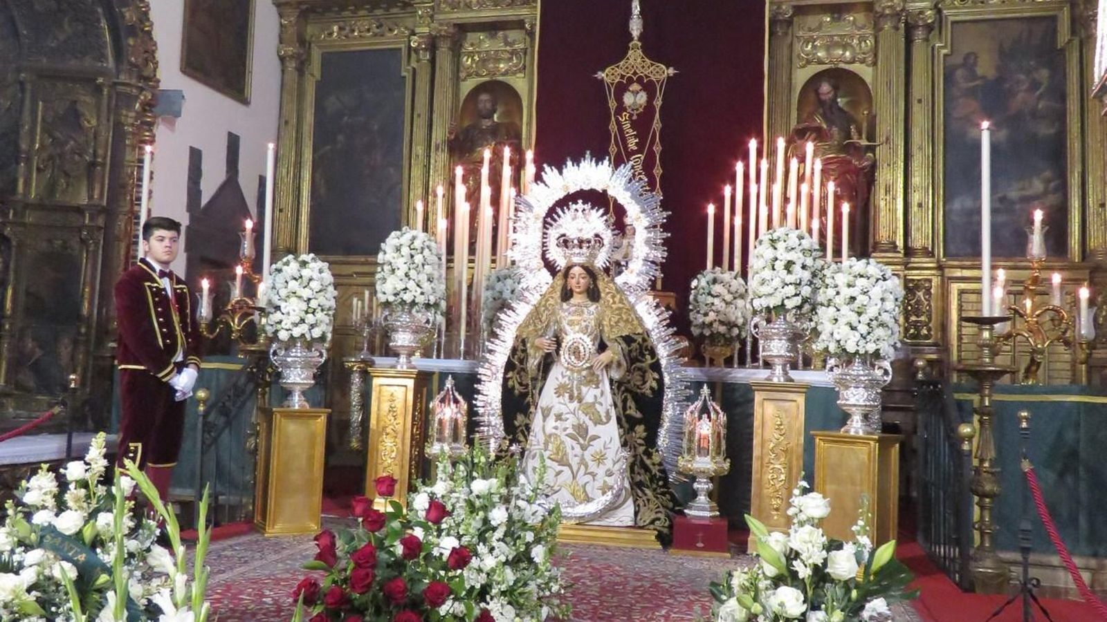 Besamanos a la Esperanza Divina Enfermera