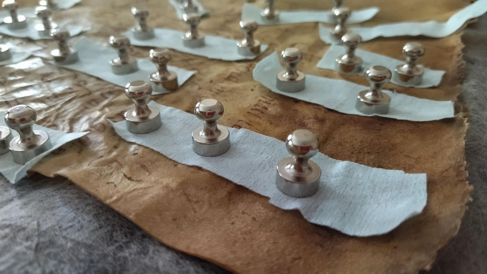 Proceso de restauración del libro.