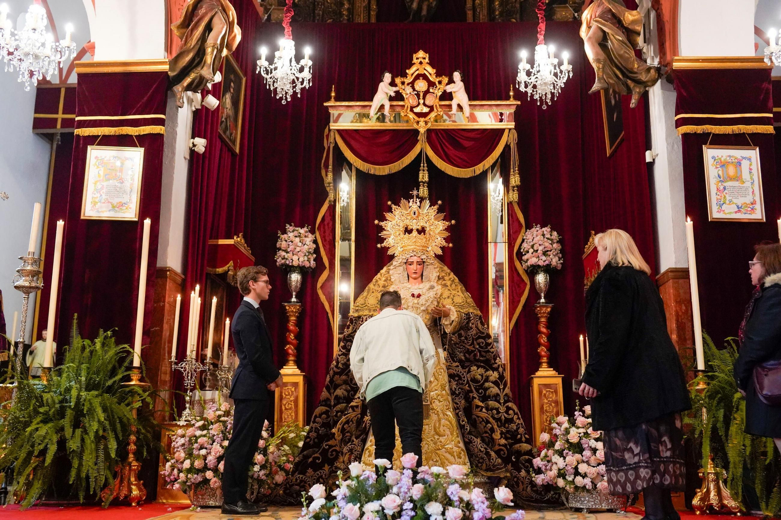 Besamanos de la Virgen de la O