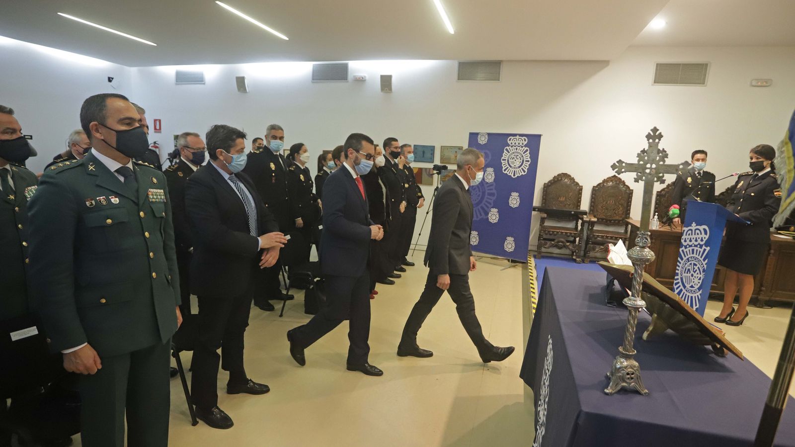 Fotos de la jura de cargo del nuevo comisario de la Policía Nacional en La Línea