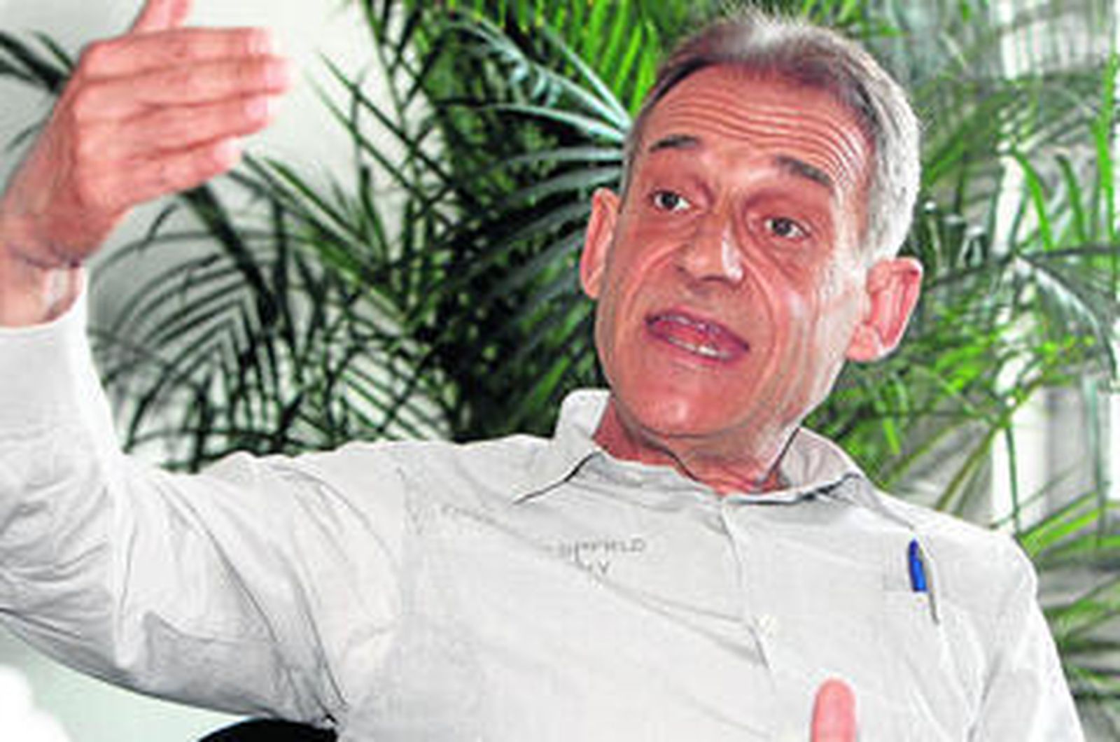 Modesto Luceño, en su despacho del Vicerrectorado de Estudiantes de la Pablo de Olavide.