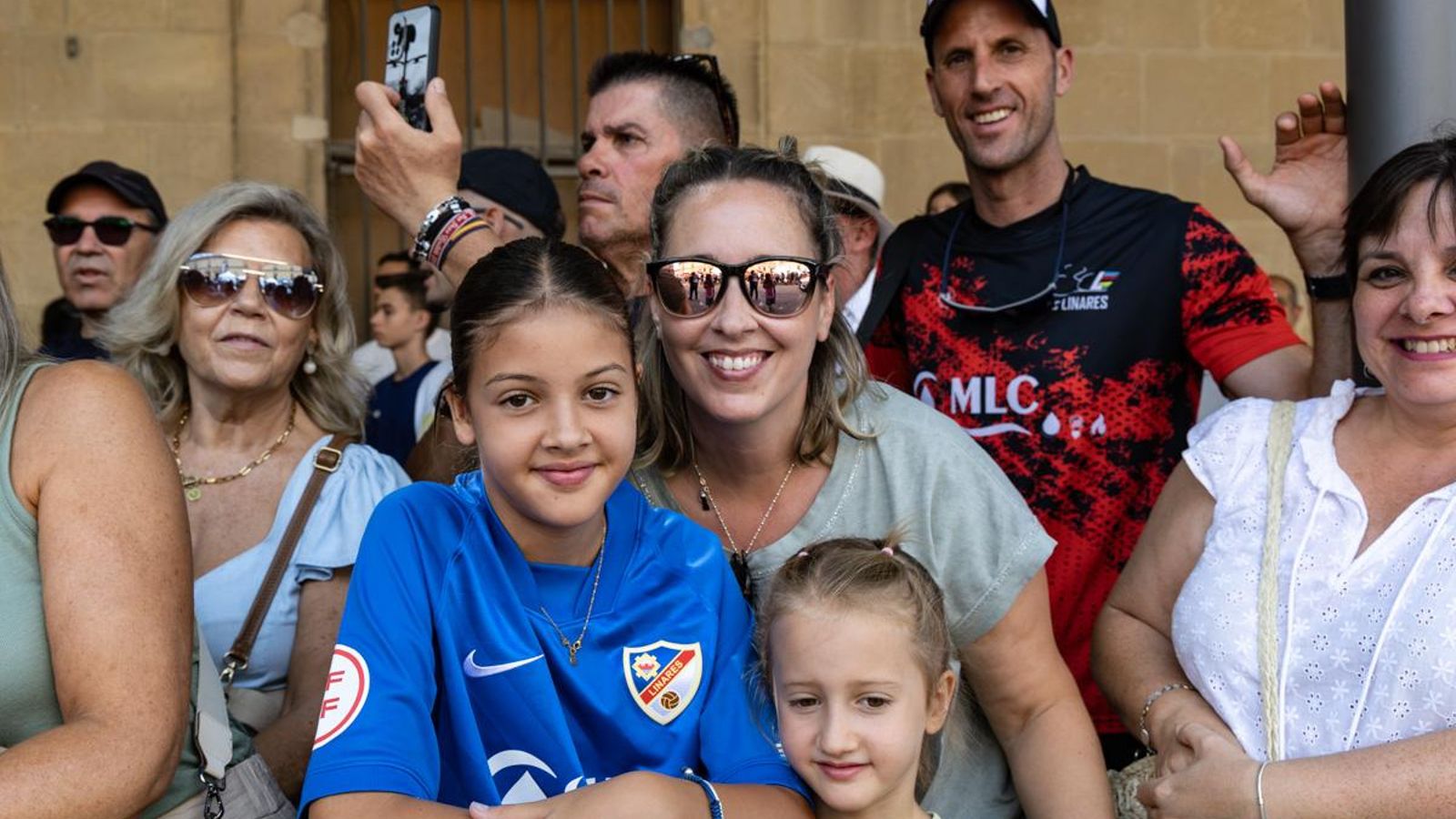 La salida de La Vuelta desde Úbeda, en imágenes