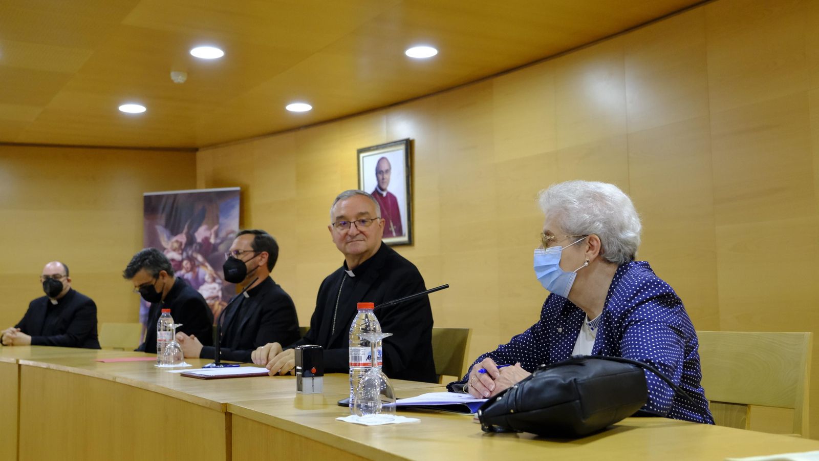 El acto tuvo lugar en el Salón Juan Pablo II.
