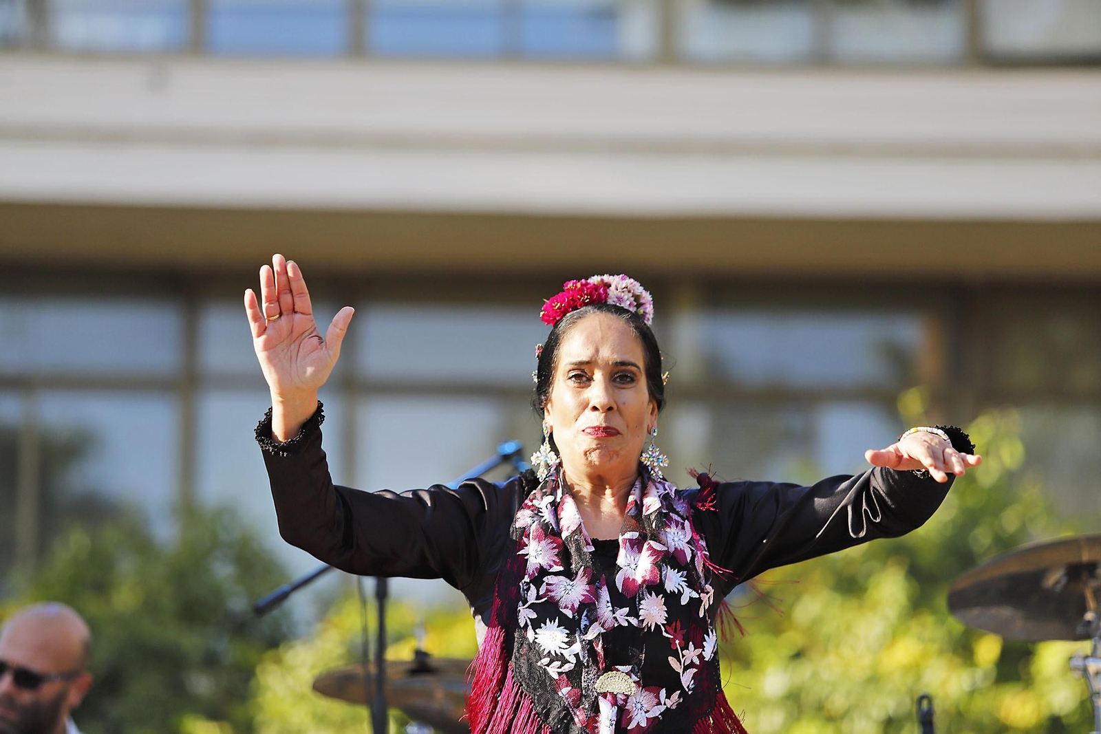 Imágenes de la Feria de las Sevillanas en los jardines del muelle