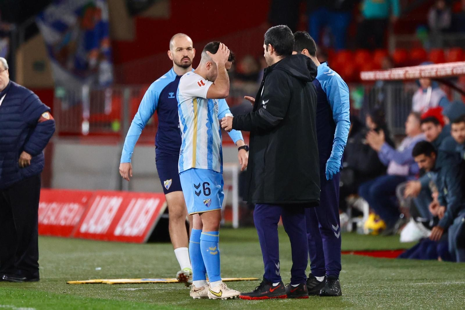 Preocupación por la rodilla derecha de Ramón