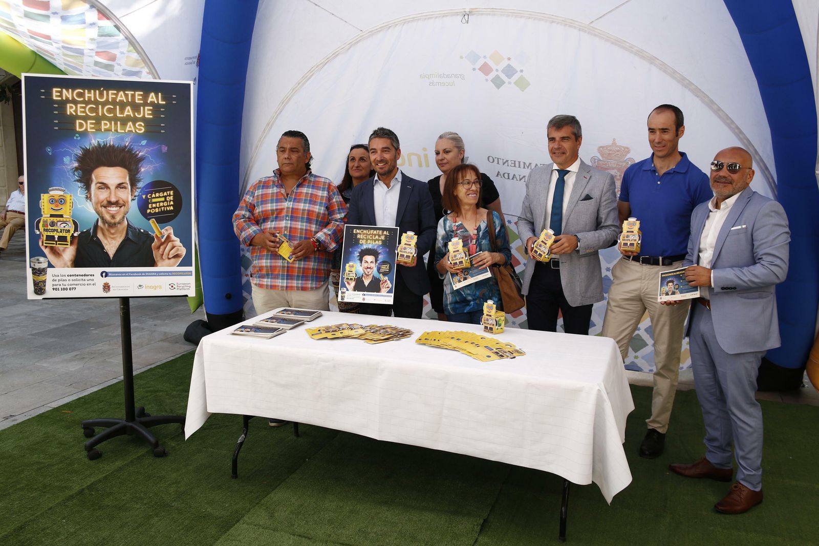 'Enchúfate al reciclaje', nueva campaña de Inagra para recoger pilas usadas