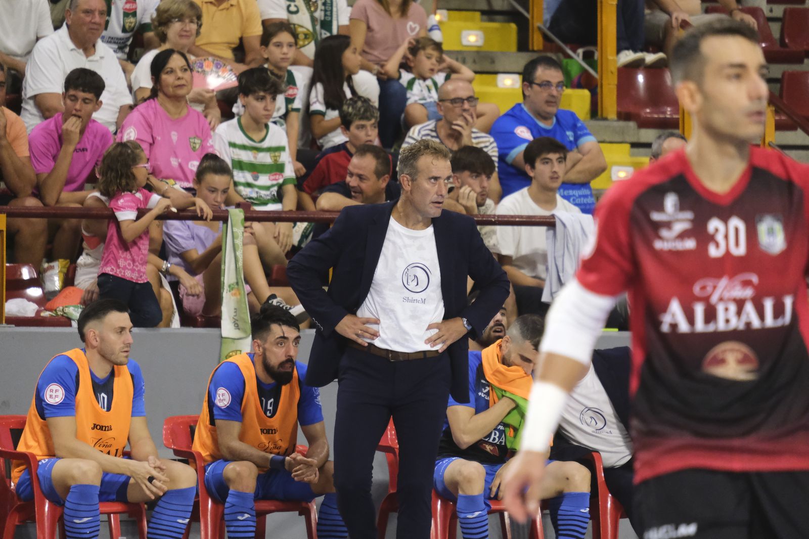 La victoria del Córdoba Futsal ante el Viña Albali Valdepeñas, en imágenes