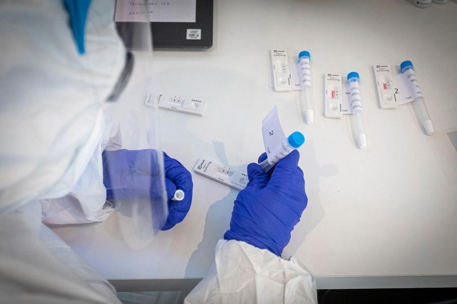 Operación de cribado en Cádiz.