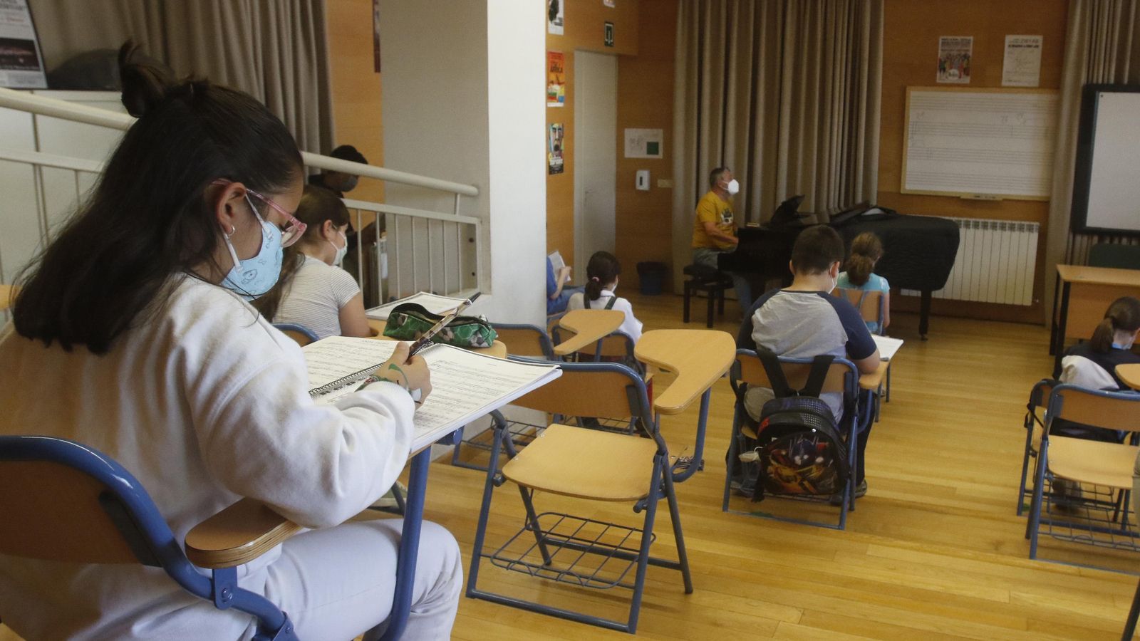 Clase de coro en el conservatorio.