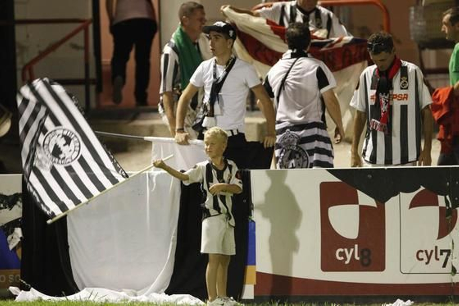 La Balona cae en su regreso a Miranda en un gran partido y queda fuera del torneo./Fotos:LOF

Foto: LOF