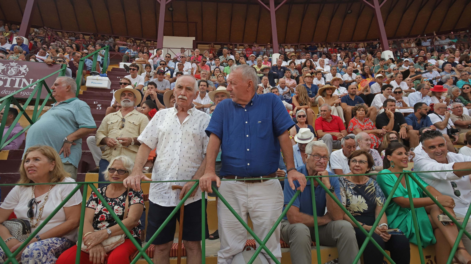 Ambiente en la corrida del jueves de la Feria de La Línea